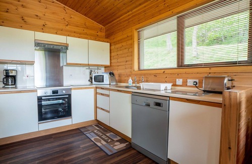 Drumnadrochit House | Beautiful apartment in villa for 6 people with WIFI, TV, patio and panoramic view
