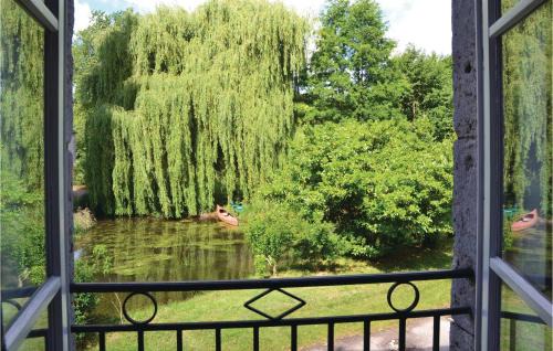 Baccon Apartment | Beautiful Apartment In Baccon With Wifi