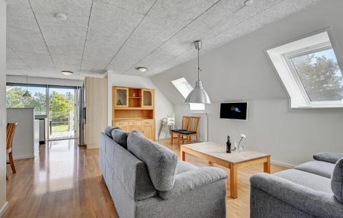 Bønnerup Strand Apartment | Beautiful Apartment In Glesborg