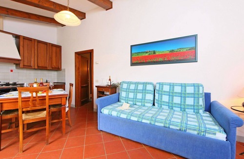 San Leolino Villa | Beautiful apartment in villa for 2 people with pool, A/C, WIFI, TV, terrace and pets allowed