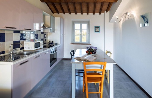 Larciano House | Beautiful apartment in villa for 4 people with A/C, WIFI, pool and TV