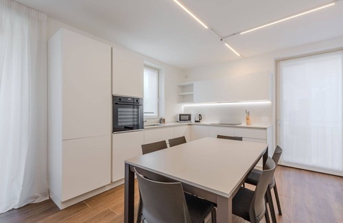 Pinzolo Villa | Beautiful apartment in villa for 6 people with WIFI, TV, balcony and parking