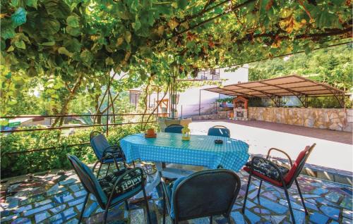 Lovran Apartment | Beautiful Apartment In Lovran With Wifi