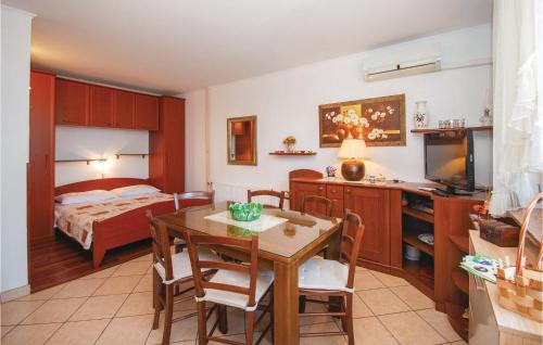 Lovran Apartment | Beautiful Apartment In Lovran With Wifi