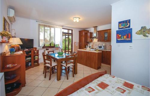 Lovran Apartment | Beautiful Apartment In Lovran With Wifi