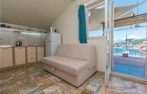 Utjeha Apartment | Beautiful Apartment In Utjeha