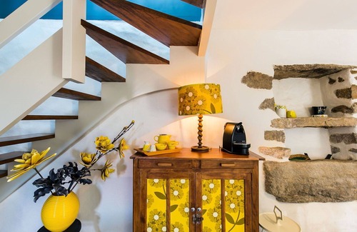 Tregunc House | Beautiful apartment in villa for 4 people with WIFI, TV, terrace and parking