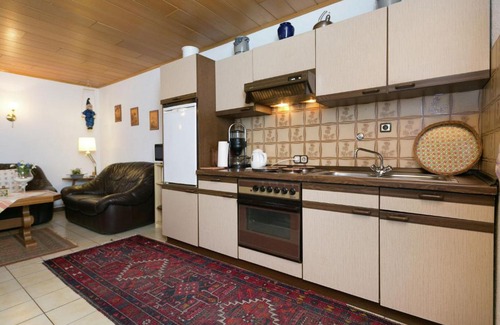 Winnen Apartment | Beautiful Apartment in Winnen near Forest and Town Centre