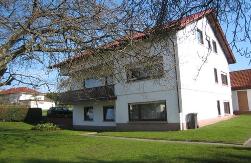 Winnen Apartment | Beautiful Apartment in Winnen near Forest and Town Centre