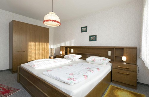 Winnen Apartment | Beautiful Apartment in Winnen near Forest and Town Centre