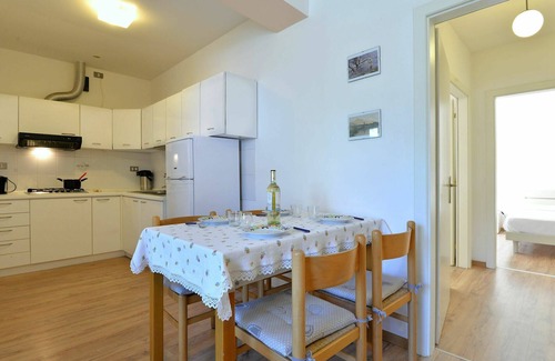 Caldonazzo Apartment | Beautiful apartment for 4 people with WIFI, TV, patio and pets allowed
