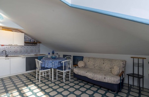 Laigueglia Apartment | Beautiful apartment for 3 guests with WIFI, A/C
