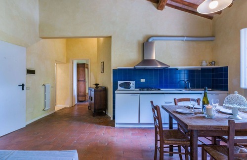 Poggiarello Villa | Beautiful apartment in villa for 6 people with pool, TV and patio