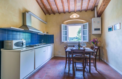 Poggiarello Villa | Beautiful apartment in villa for 6 people with pool, TV and patio