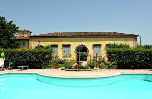 Scarperia e San Piero Villa | Beautiful apartment in villa for 6 people with pool, WIFI, TV and panoramic view