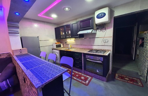 Tamrhakht Condo | Beautiful apartment with seating area in Imi Ouaddar