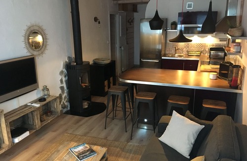 Le Lavachet Apartment | Beautiful Apartment of 40m2, 5 pers, Tignes. WIFI, ski slopes.