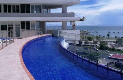 Santa Ana House | BEAUTIFUL APARTMENT WITH A GREAT VIEW OF THE OCEAN AND CINTA COSTERA
