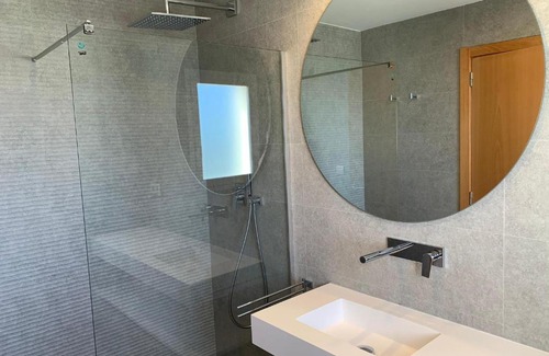 Oliva Apartment | Beautiful apartment with pool near the beach