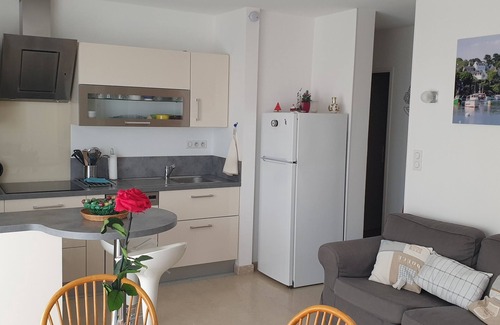 Concarneau Apartment | Beautiful Balcony Apartment with sea view in the center of Concarneau