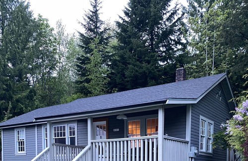 Britannia Beach House | Beautiful Beach House