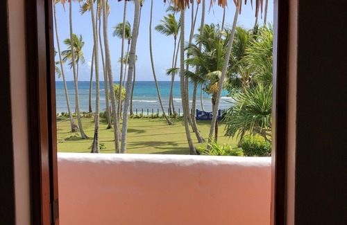 Las Terrenas Villa | Beautiful Beach Front Villa on Punta Bonita