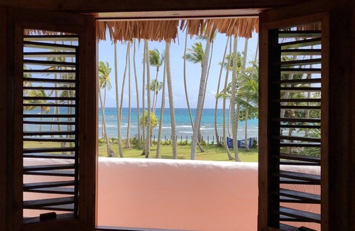 Las Terrenas Villa | Beautiful Beach Front Villa on Punta Bonita
