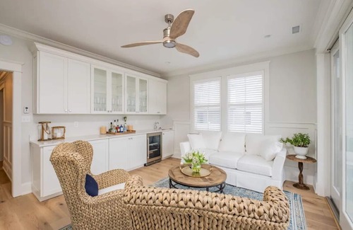 Stone Harbor House | Beautiful Beach House with year-round heated pool