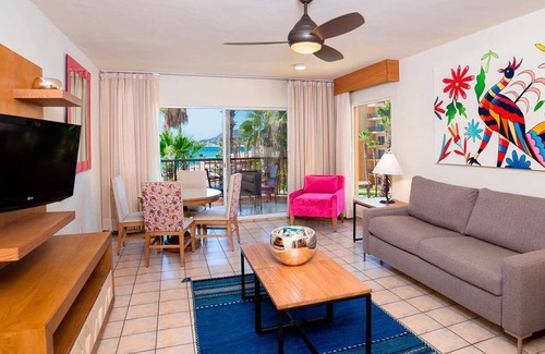Los Cabos Hotel | Beautiful Beach Resort Property- CABO SAN LUCAS, MEXICO!