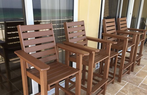 Fort Walton Beach Condo | Beautiful Beach Front Condo, Double Balcony, End Unit #403