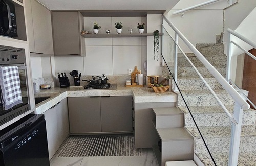 Flamengo Apartment | Beautiful beachfront penthouse, right on the sand, with a private barbecue area.