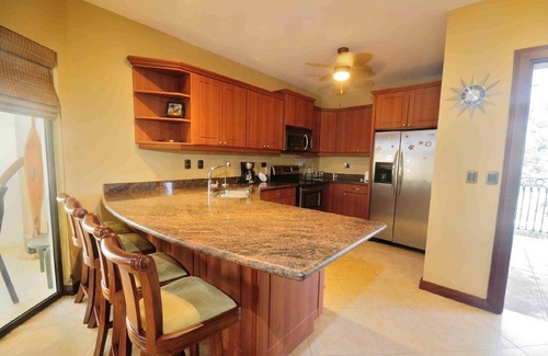Barrio Los Faroles Condo | Beautiful beachfront condo! Three Gifts Condominium Resort Beach Club!
