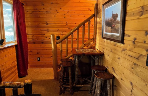 Isle Cabin | Beautiful Black Bear Log Cabin ON Mille Lacs Lake