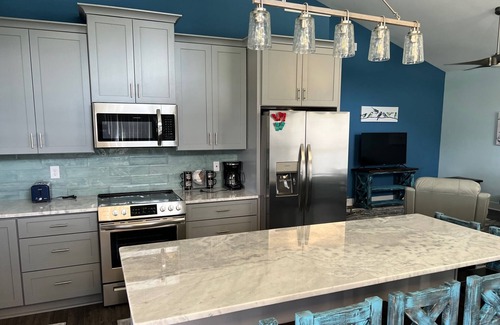 Castle Hayne Cottage | Beautiful Brand New 2 Bedroom 2 Full Bath Cottage! Close to Beaches and city