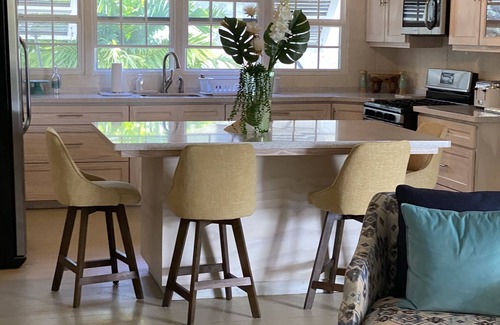 Dover House | Beautiful Breezy South Coast Apartment On The Gap