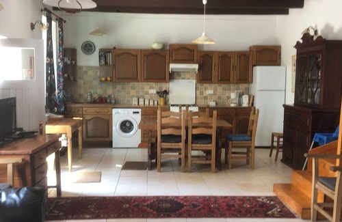 Leuhan Cottage | Beautiful Breton Barn with Pooln3 Bed, Sleeps 7. Great for groups or families