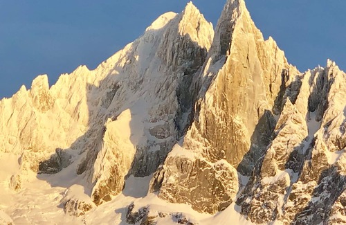 Les Praz-de-Chamonix Ski Chalet | BEAUTIFUL CHALET IN PRAZ DE CHAMONIX