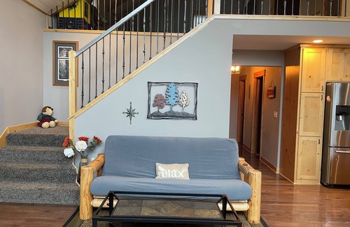 McGregor Cabin | Beautiful cabin on Lake Minnewawa