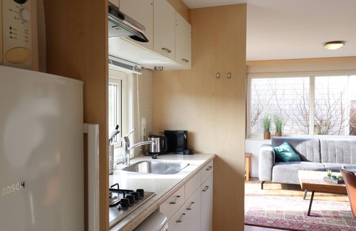 Hollum Ski Chalet | Beautiful chalet between golf course and beach