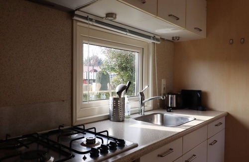 Hollum Ski Chalet | Beautiful chalet between golf course and beach
