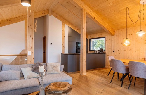 Turracher Hohe Ski Chalet | Beautiful chalet with balcony