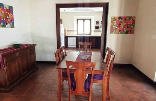 Antigua Guatemala House | Beautiful colonial style house Aranjuez just 5 blocks from downtown Antigua G.
