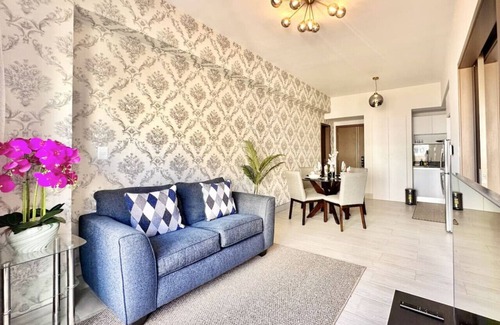 Sarasota Apartment | Beautiful Condo, Rooftop Pool