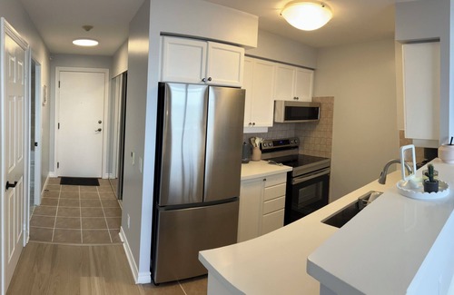 Humberwood Condo | Beautiful condo view in Toronto, great amenities, mins from airport and highways