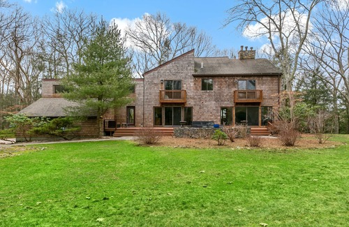 Pound Ridge House | beautiful contemporary house , only one hour from Manhattan