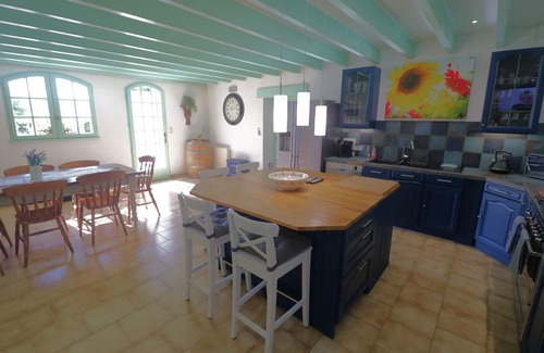 Taillecavat House | Beautiful Converted Barn, Sleeps 10, Private Pool & Garden With Wonderful Views