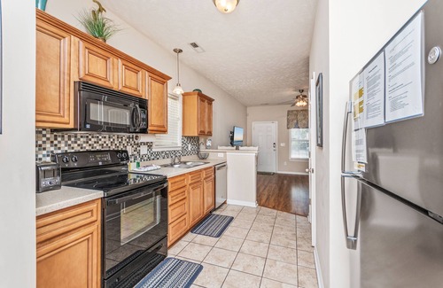 Myrtle Beach House | Beautiful Cottage w/Pool, Steps to Beach, Free WiFi and parking