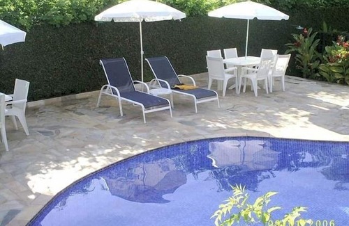 Camburi House | Beautiful cozy family home in gated community with 3 bedrooms (1 en suite)