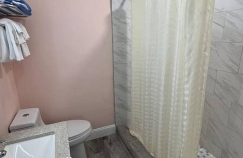 Ocean View Halifax Estates Apartment | Beautiful Daytona Beach King Suite!