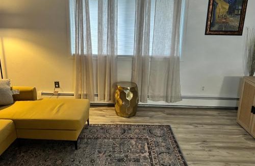 Fairview Apartment | Beautiful downtown Anchorage 4
